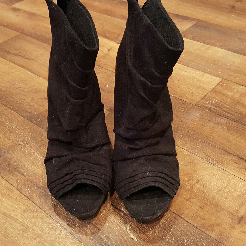 Ankle boots